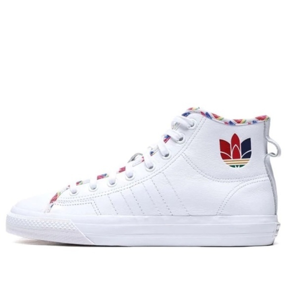 NWT White HighTop Sneakers with Color Accent Mens 8.5